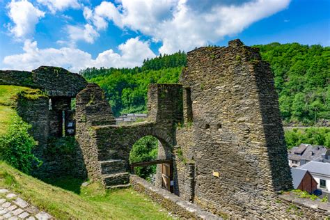 la roche bezienswaardigheden|Things to Do in La Roche